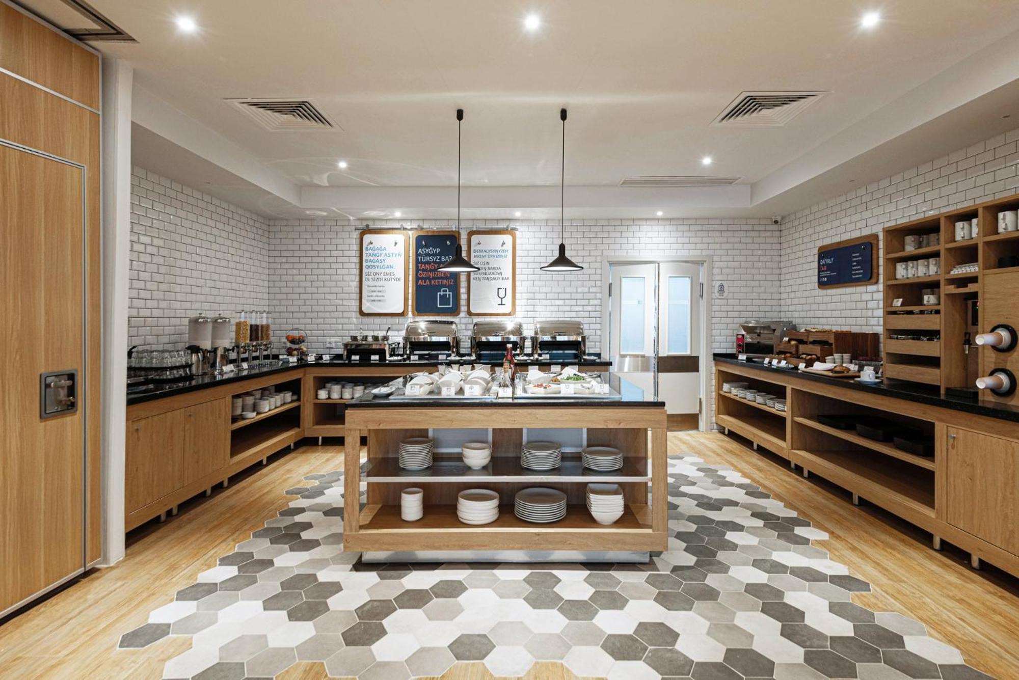 Holiday Inn Express - Astana - Turan By Ihg Buitenkant foto